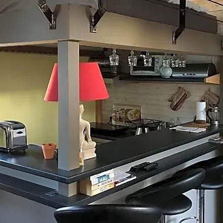 Hotel Boat For Guest Paris