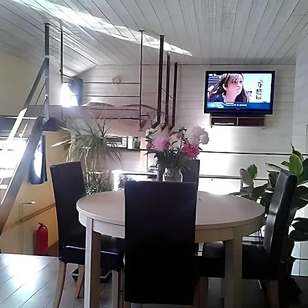 Botel Boat For Guest